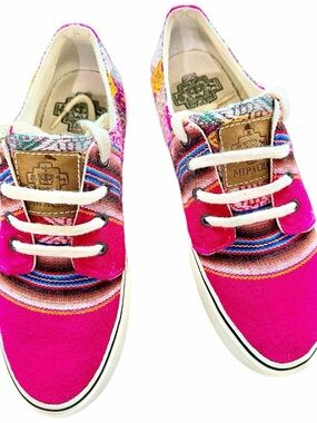 MIPACHA Gato Bajo Sneakers Hot Pink Peruvian Chuspas Textile Boho Women 7.5/EU38